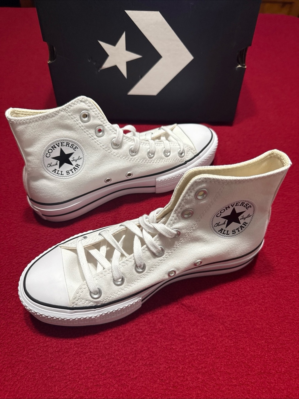 Converse Chuck Taylor All Star Lift Platform High White Black Women US 7